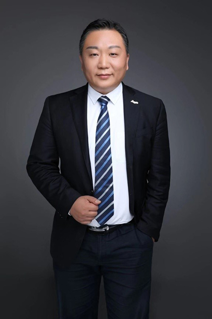 程隽:十堰世纪百强武当雅阁国际大酒店总经理