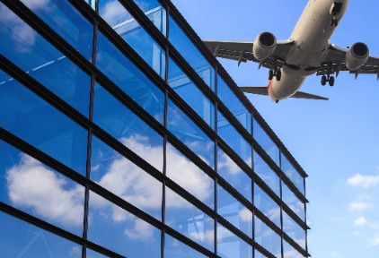 国际航协：全球航空业今年亏损收窄，明年将回归盈利